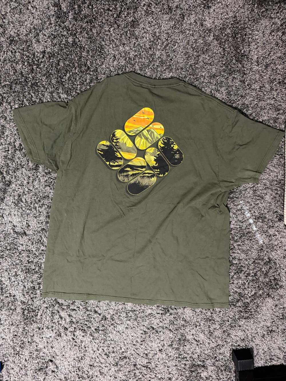 Columbia CSC Men's Back Print Graphic T-Shirt Green XXL